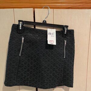 LOVE ADY SHINY BLACK SKIRTY - MEDIUM